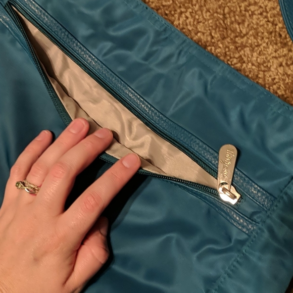 👛 Thirty-One Blue Crossbody Purse 👛 - Picture 2 of 12